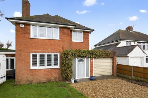 3 bedroom detached house for sale, Melrose Avenue, Newcastle, ST5