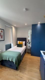 1 bedroom flat to rent, Kilburn High Road, NW6 5UA