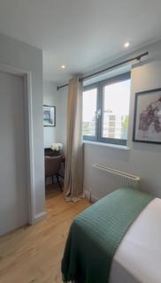 1 bedroom flat to rent, Kilburn High Road, NW6 5UA