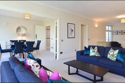 5 bedroom flat to rent, St John's Wood, London NW8