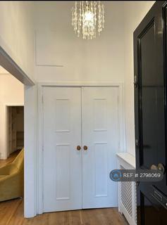 2 bedroom flat to rent, Porchester Square, London, W2