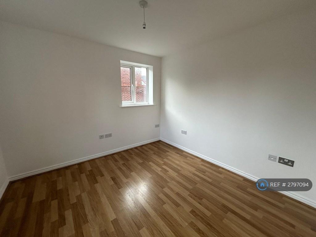 Double Bedroom, Angle 1