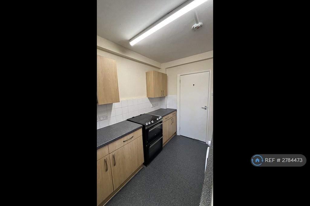 Kitchen 3