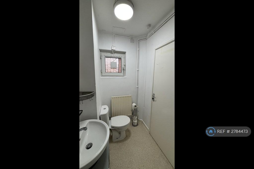 Bathroom 2