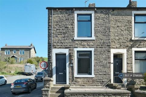 3 bedroom end of terrace house to rent, Blackburn Road, Rossendale, BB5