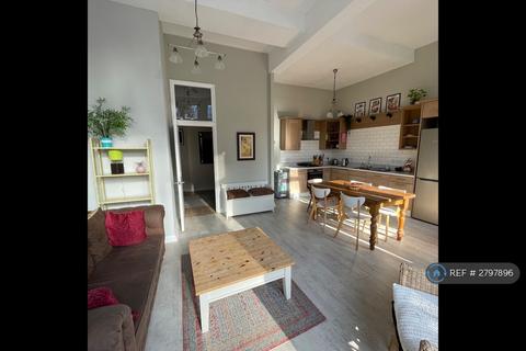 2 bedroom flat to rent, Whitechapel Road, London, E1