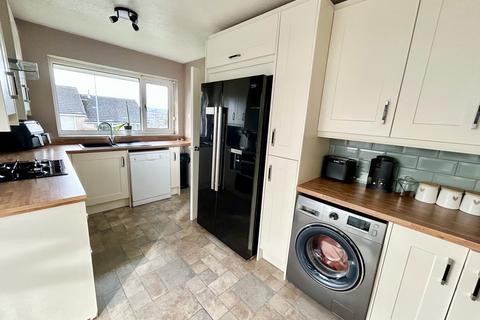 3 bedroom detached house for sale, Aspen Close, Long Lee, Keighley, BD21