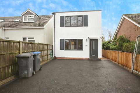 3 bedroom detached house for sale, Dunsmore Avenue, Hillmorton, Rugby, CV22