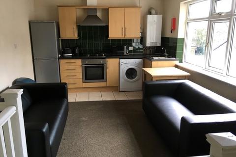 11 bedroom terraced house for sale, Flats 1-3, 10a & 10b, Ashgrove, Bradford, West Yorkshire