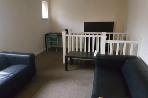 11 bedroom terraced house for sale, Flats 1-3, 10a & 10b, Ashgrove, Bradford, West Yorkshire