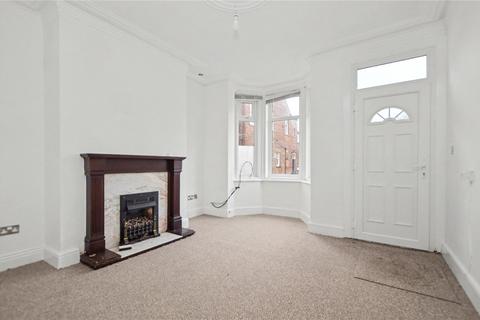 3 bedroom terraced house for sale, Quarry Hill, Oulton, Leeds, West Yorkshire