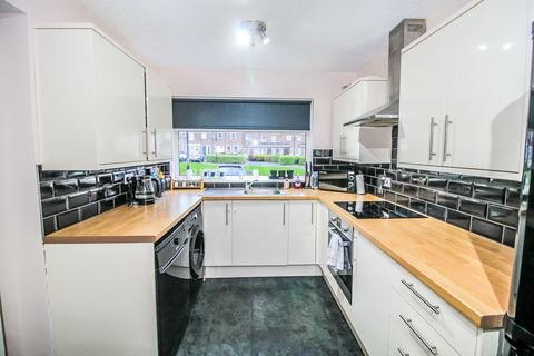 3 bedroom terraced house for sale, Burnway, Albany, Washington, NE37