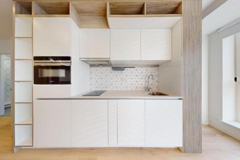 undefined, Beverley Way