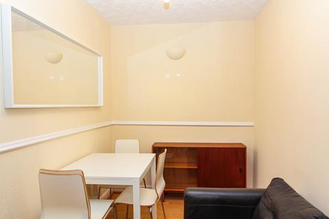 undefined, Shawgreen Close, Hulme, Manchester, M15