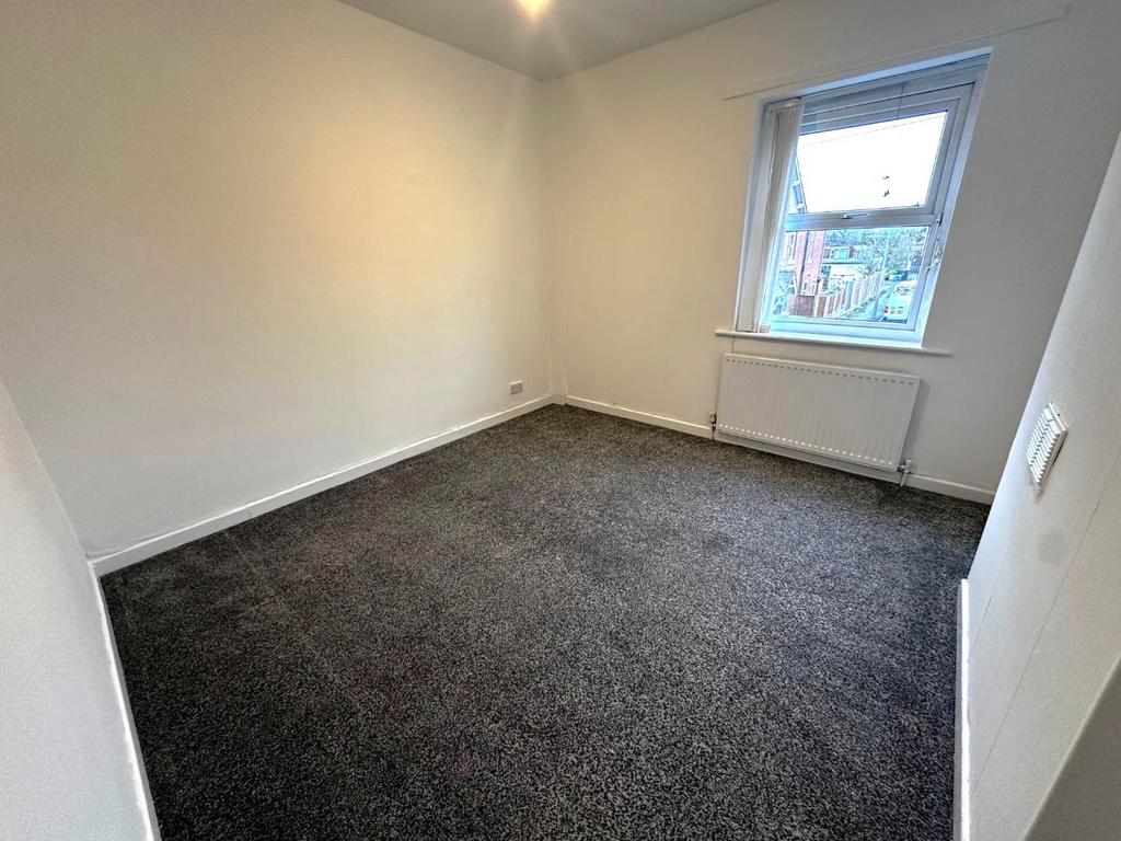 Vicarage Bedroom 2.jpeg