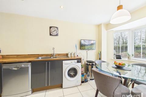 4 bedroom semi-detached house for sale, Mays Close, Reading RG6