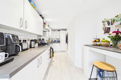 4 bedroom semi-detached house for sale, Elm Drive, Reading RG5