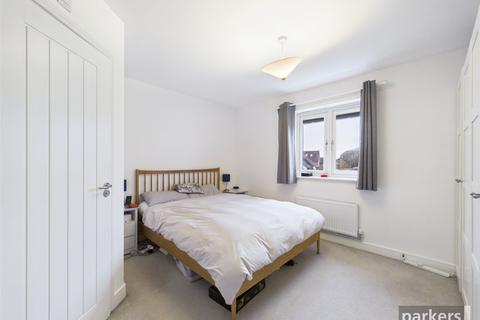 4 bedroom semi-detached house for sale, Elm Drive, Reading RG5
