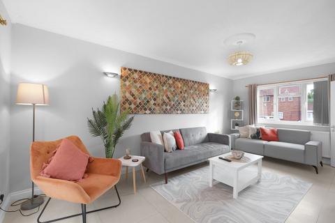 3 bedroom detached house to rent, 360 SL1 Keel Drive 33