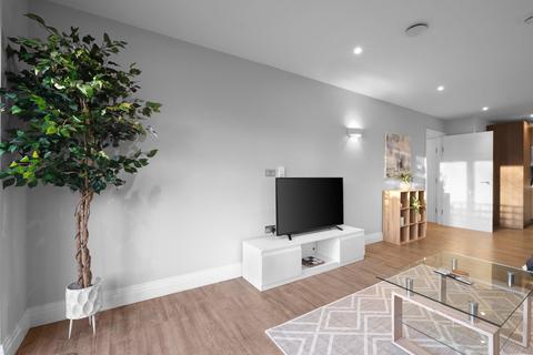 3 bedroom apartment to rent, Lux UK TW7 Wood Lane 172-2