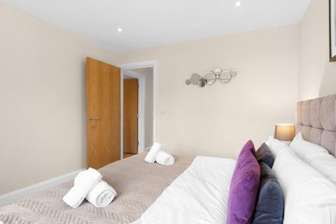 1 bedroom apartment to rent, TW19 Heathrow Living 01