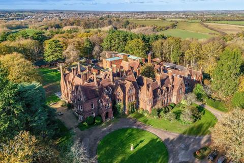 Mixed use for sale, Easneye Ware SG12 8LX