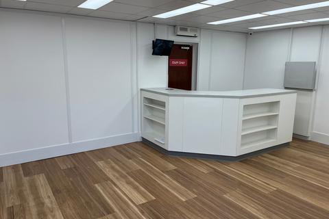 Warehouse to rent, 9-12 Canons Rd Milton Keynes MK12 5TL