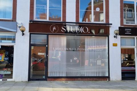 Retail property (high street) to rent, 22 Castle St Trowbridge BA14 8AS