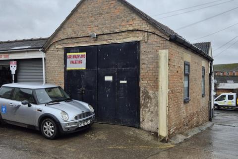 Warehouse to rent, Shails Ln Trowbridge BA14 8LN