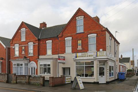 Retail property (high street) for sale, 124 Victoria Rd Mablethorpe LN12 2AJ