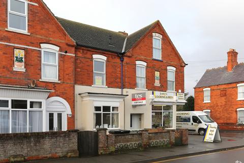 Retail property (high street) for sale, 124 Victoria Rd Mablethorpe LN12 2AJ