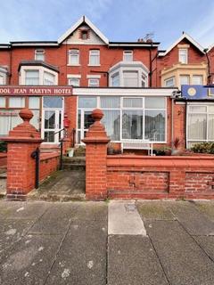 Hospitality for sale, 46 King Edward Av Blackpool FY2 9TA