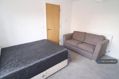 undefined, Fen St, Milton Keynes, MK10