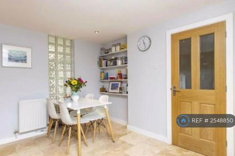 3 bedroom terraced house to rent, Concorde Drive, Bristol, BS10