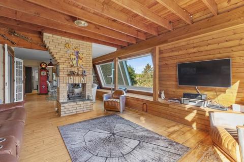 5 bedroom detached house for sale, Hampden Hill, Beaconsfield HP9