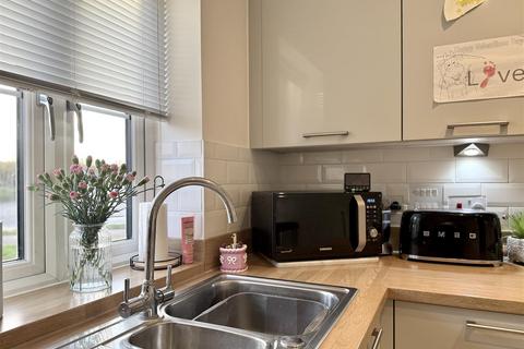 3 bedroom terraced house for sale, Lime Way, Great Blakenham IP6