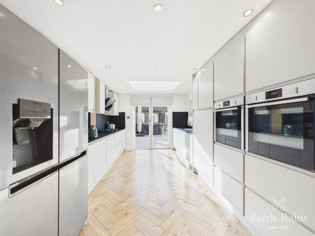 Breakfast Kitchen