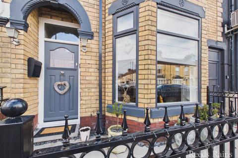 3 bedroom terraced house for sale, Faraday Street, East Riding of Yorkshire HU9