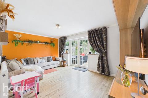 undefined, Guntons Close, Soham