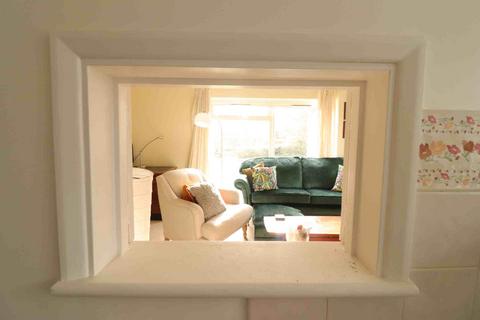 undefined, Brackendale Court, Beckenham