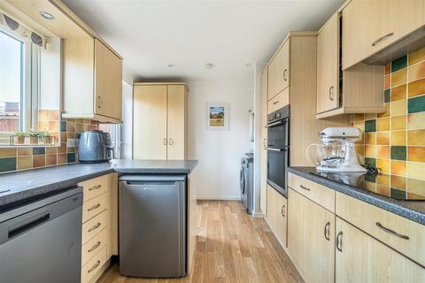 4 bedroom detached house for sale, Turpin Way, Chippenham