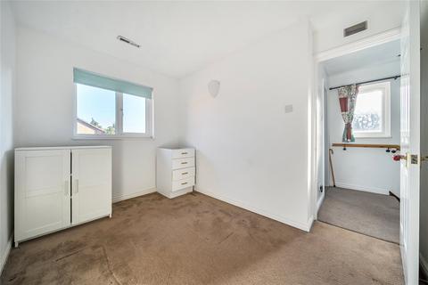 undefined, Margaret Gardner Drive, London