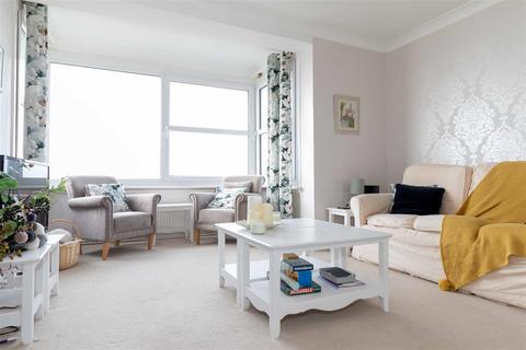 2 bedroom apartment for sale, West Parade, Worthing
