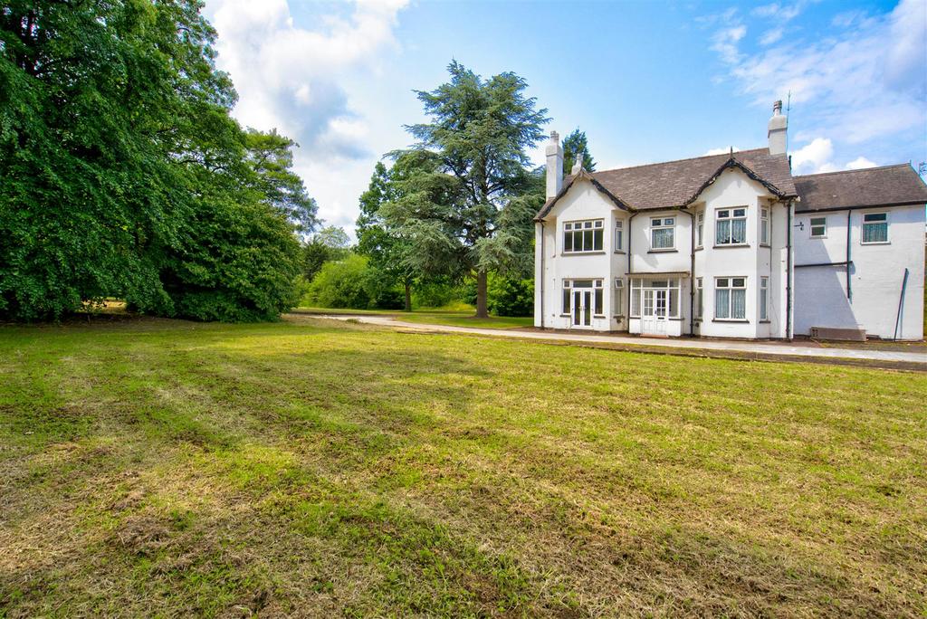 Bryn Hall, Bryn Gates Lane, Bamfurlong-122.jpg