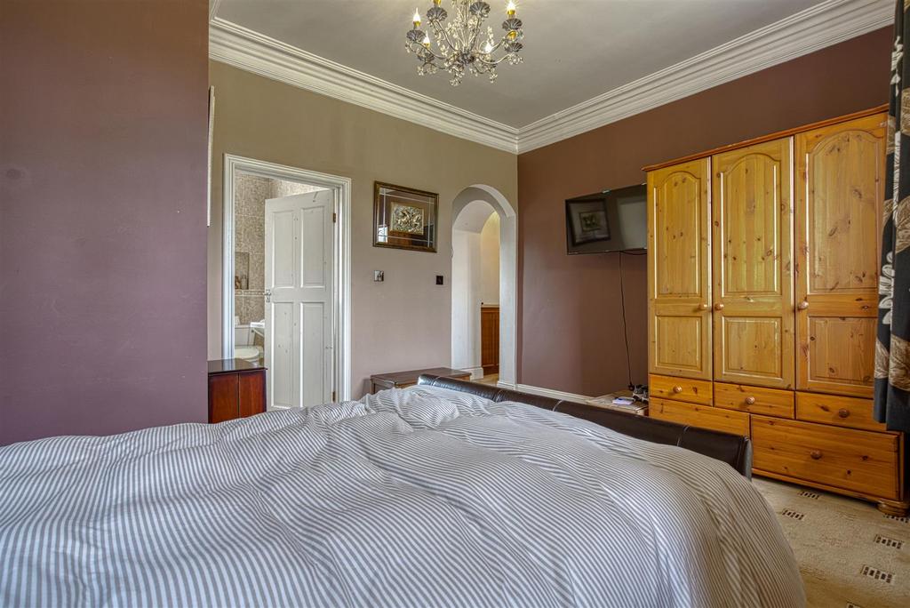Bryn Hall, Bryn Gates Lane, Bamfurlong-63.jpg