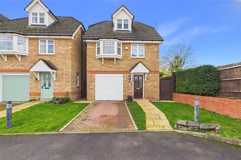 Coyne Close, Surrey GU18