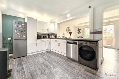 2 bedroom semi-detached house for sale, Southampton, SO18