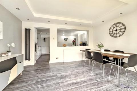 2 bedroom semi-detached house for sale, Southampton, SO18