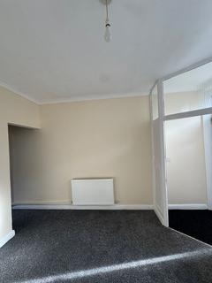 2 bedroom terraced house to rent, Burnley  BB11