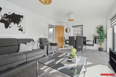 4 bedroom detached house for sale,  macauley drive, eastbourne BN23